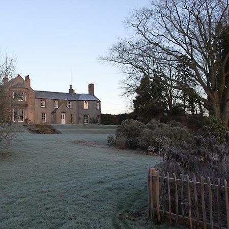 Newton Farmhouse B & B Jedburgh Eksteriør billede