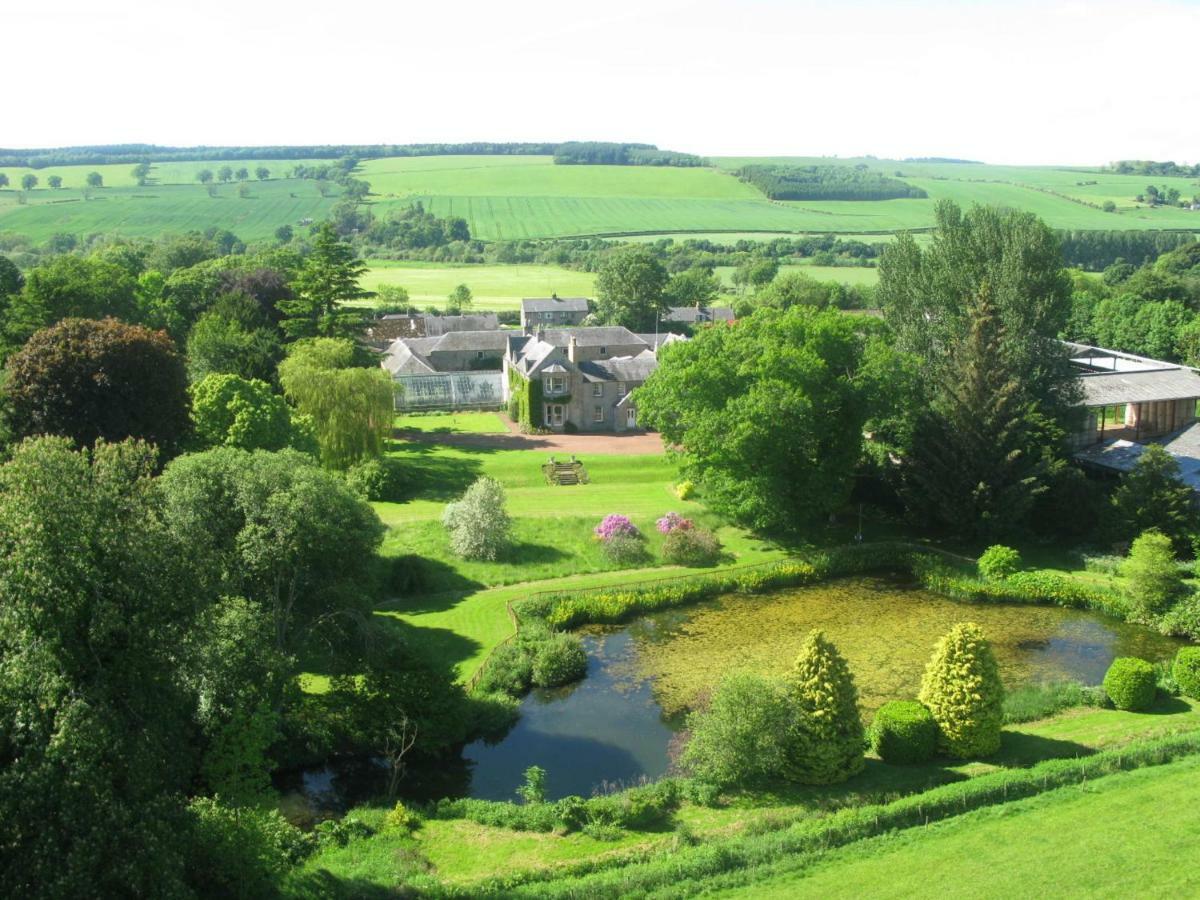 Newton Farmhouse B & B Jedburgh Eksteriør billede